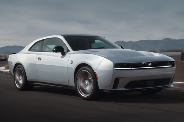 2025 Dodge Charger Daytona 2d